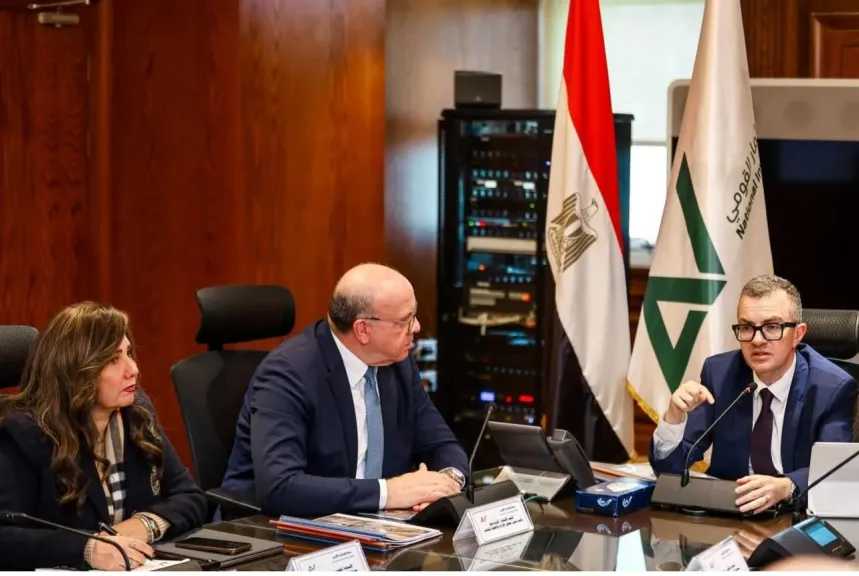 تعزيز دور بنك الاستثمار القومي في إطار خطة وزارة التخطيط والتنمية الاقتصادية لهيكلة البنك